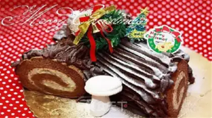 Make Christmas stake cake step 21