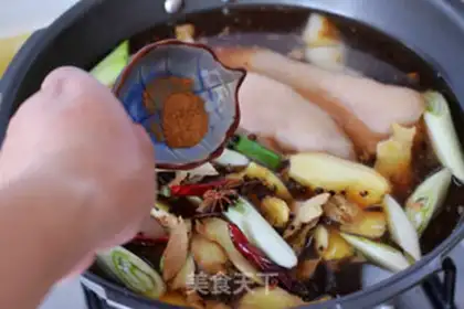 Make Soy pig hoofs step 7
