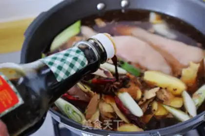 Make Soy pig hoofs step 8