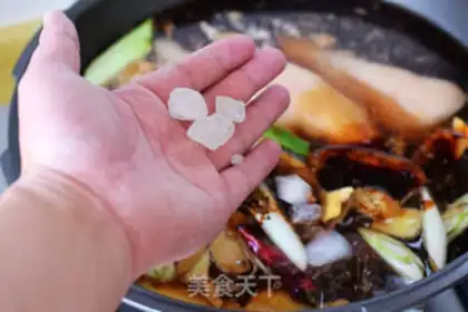 Make Soy pig hoofs step 11