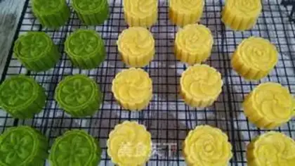 Make Butter, green bean cake step 9