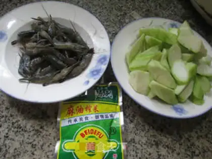 Make Snack-shrimp soup step 0