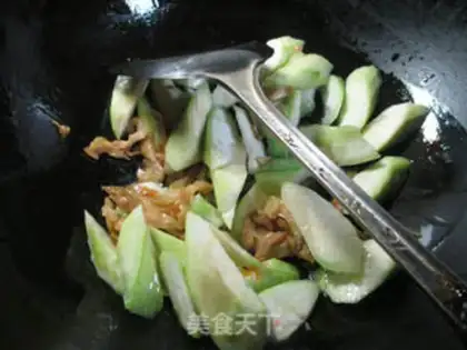 Make Snack-shrimp soup step 1