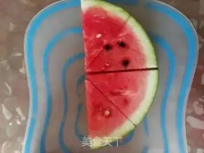 Make Sliced watermelon step 3