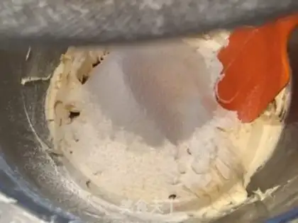 Make French sesame moon cake step 6
