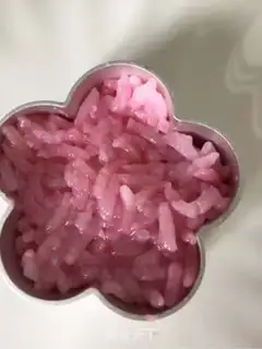 Make The pink bouquet step 6