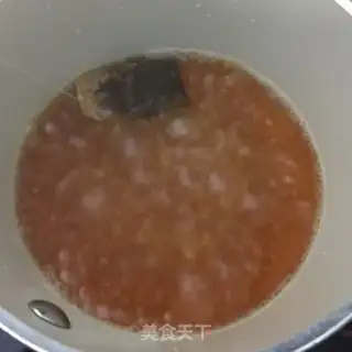 Make Homemade milk tea step 1