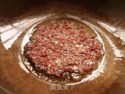 Make Weenie egg fried rice step 2