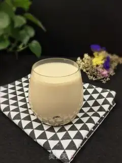 Make Homemade milk tea step 4