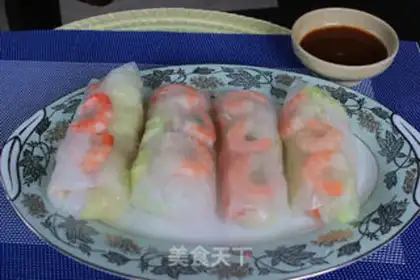 Make Viet Nam Spring Roll step 8