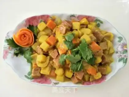 Make Curry potato stew step 4