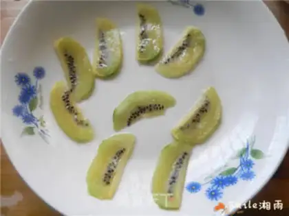 Make ♪ A strange fruit ♪ step 4