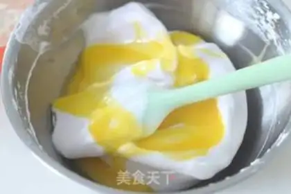Make Red tea marshmallow mousse step 2