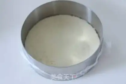 Make Red tea marshmallow mousse step 8