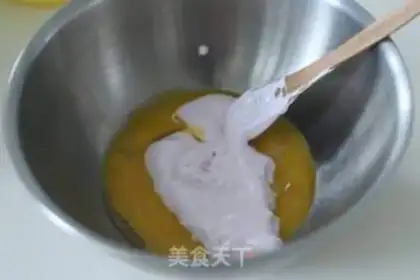 Make Red tea marshmallow mousse step 9
