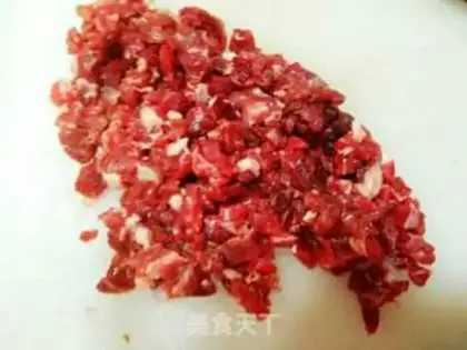 Make Spicy beef mushroom sauce step 1