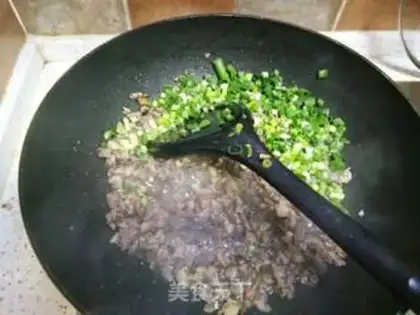 Make Spicy beef mushroom sauce step 3