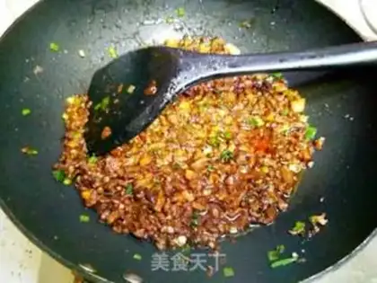 Make Spicy beef mushroom sauce step 5