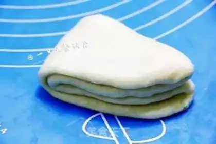 Make Heart-shaped coconut bread step 11