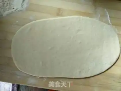 Make Five onion rolls step 5