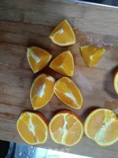 Make Homemade orange juice step 1