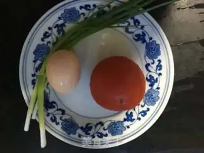 Make Tomato eggs step 0