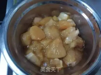Make Brown mushrooms with gravy tofu step 2