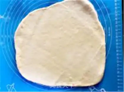 Make Ham square bread step 1