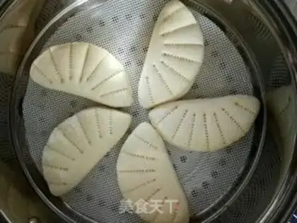 Make Shell buns step 13