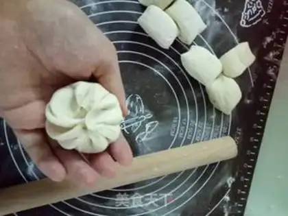 Make Meat buns step 5