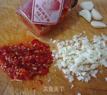 Make Scratch pepper and garlic step 3