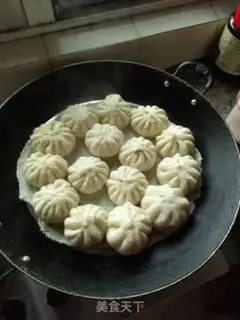 Make Meat buns step 7