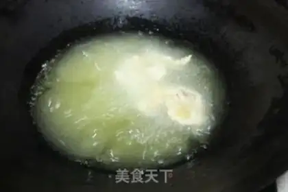 Make The gravy is full of fried chicken step 7