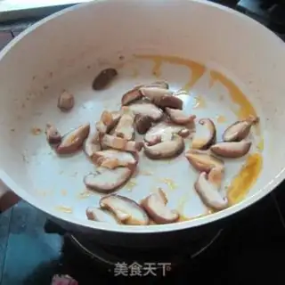 Make Tofu-burned mushrooms step 1