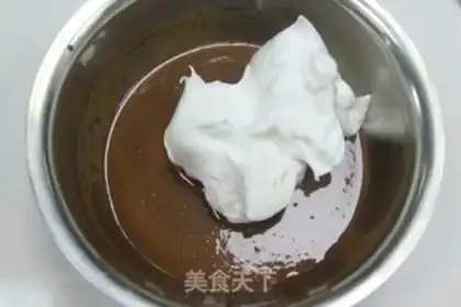 Make Chocolate cotton cake step 5
