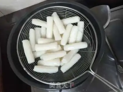 Make Hot fried rice cake step 0