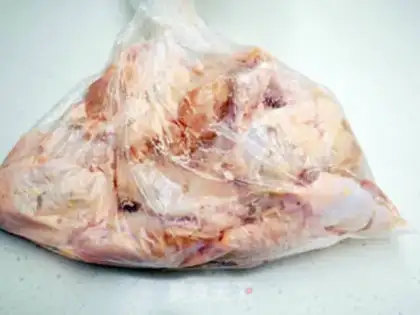 Make Korean garlic fried chicken step 1