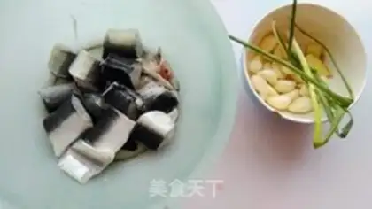 Make Red eels step 1