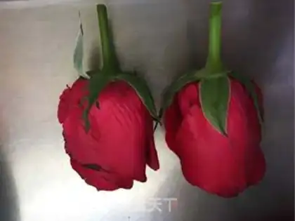 Make A rose black forest cake step 19