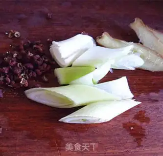 Make White burning shrimp step 1