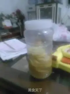 Make Lemon fruit milkshake step 1