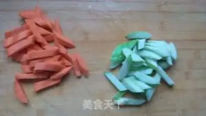 Make Cashew shrimp step 0