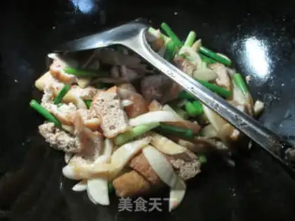 Make Garlic oil and tofu step 9