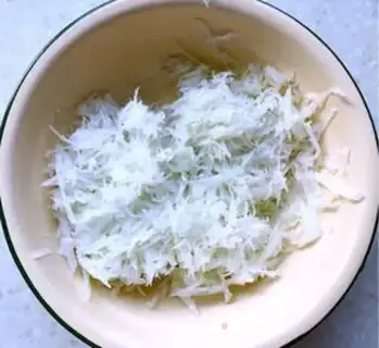 Make The radish is hot step 1