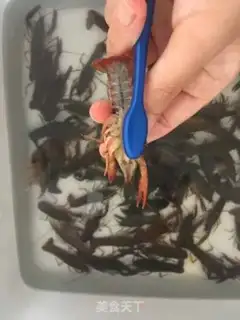 Make Spicy lobster step 2