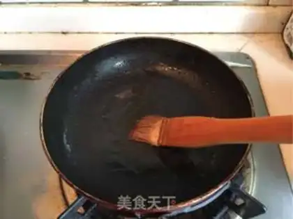 Make Pineapple thick egg fever step 5