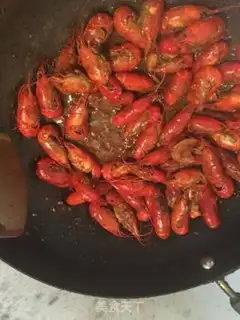 Make Spicy lobster step 10