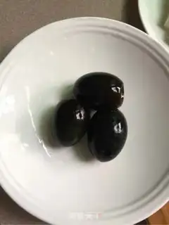 Make Eggs and tofu step 0