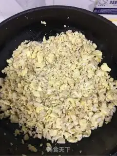 Make Eggs and pickles step 4