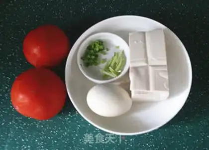 Make Krabs, beans, tomatoes step 0